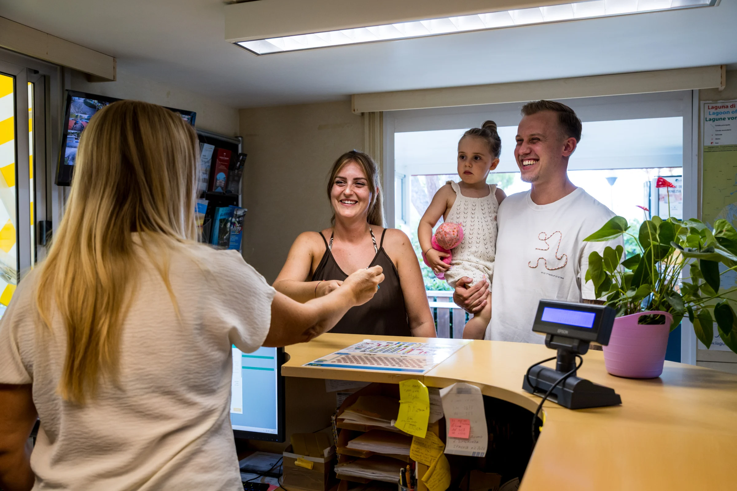 Famiglia in reception